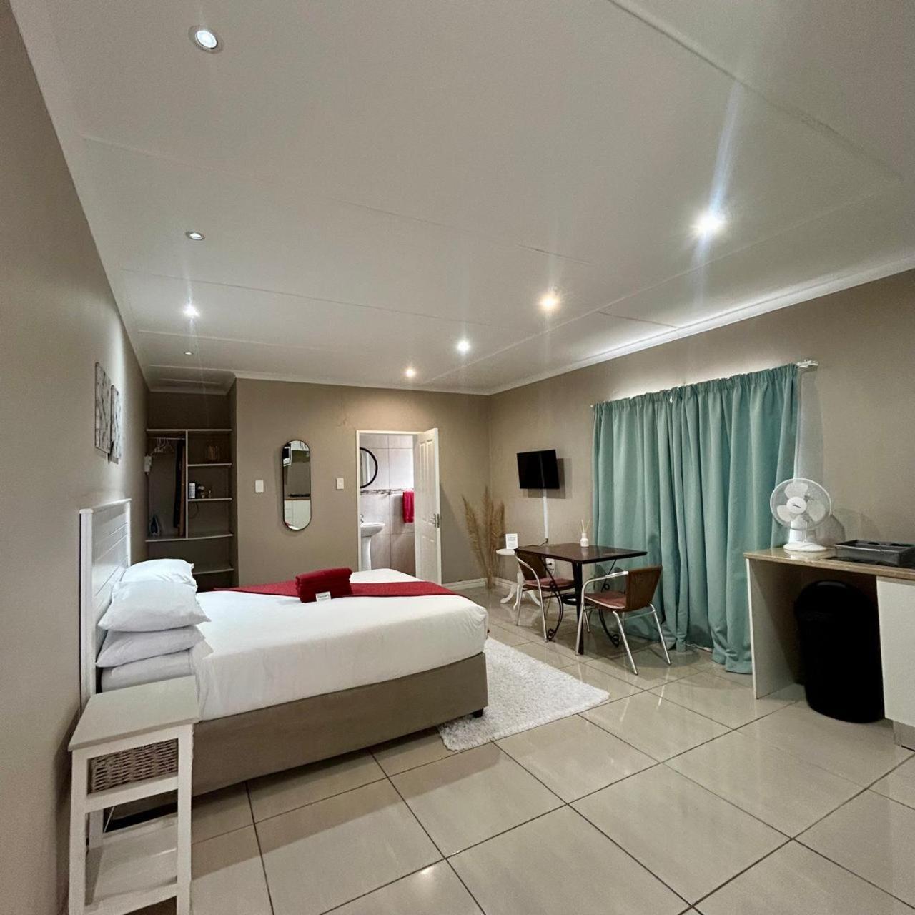Hidden Bliss Guesthouse East London Quarto foto